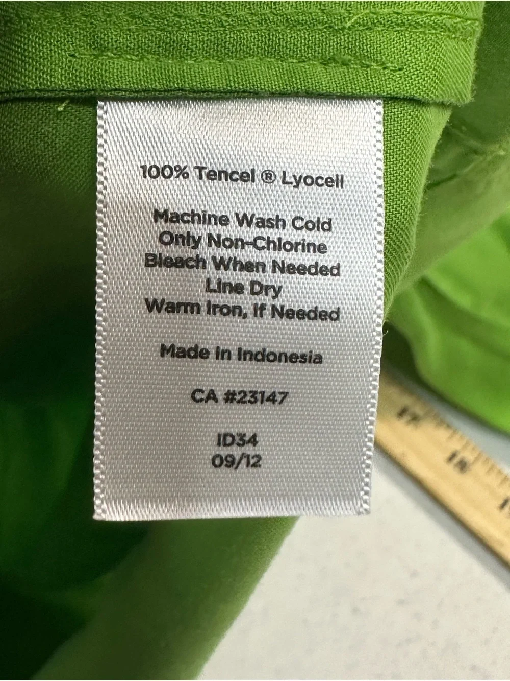 Talbots 100% Tencel Lyocell Lime Green Pleated 3/4 Sleeve Blouse Size 4